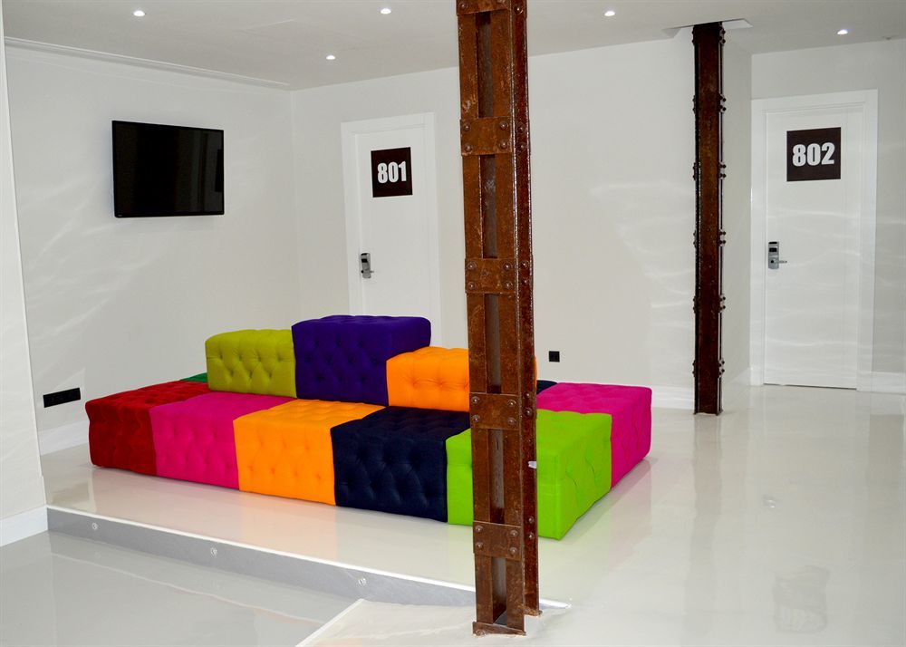 Hostal Gran Via 44 Мадрид Екстериор снимка